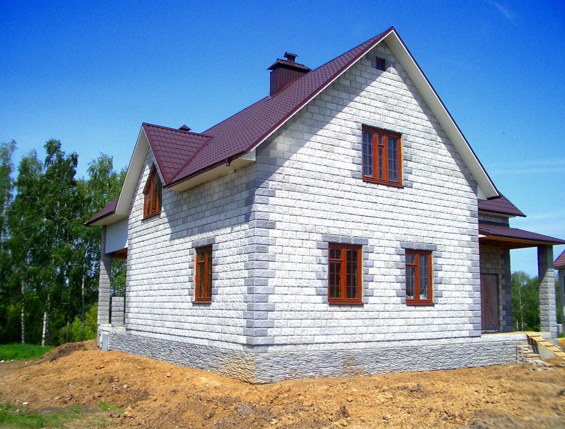 Кирпичный дом